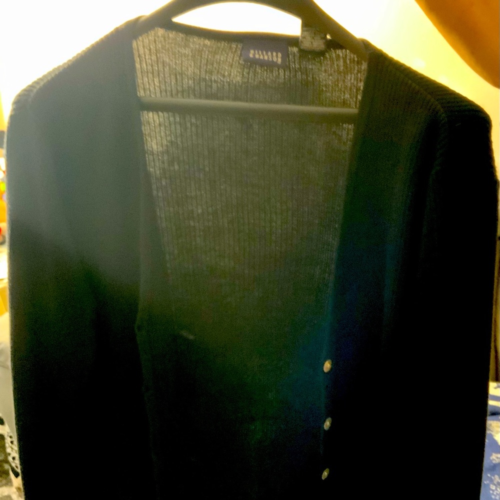 Hillard and Hanson sweater